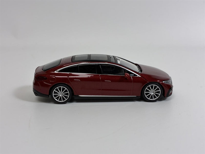 Mercedes Benz EQS 580 4MATIC Red Metallic LHD 1:64 Mini GT MGT00970L