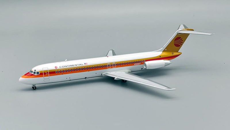 Continental Airlines McDonnell Douglas DC-9-32 N3510T 1:200 IF932CO0124