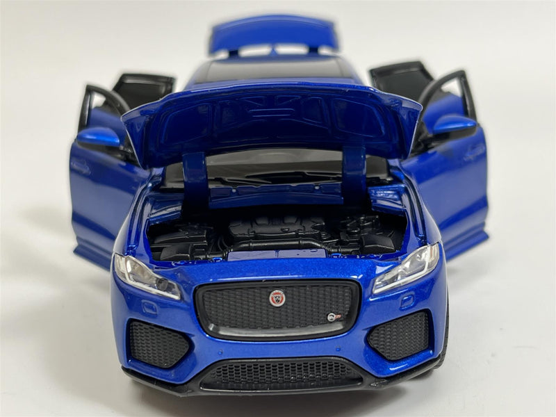 Jaguar F Pace Blue LHD Light and Sound 1:32 Scale Tayumo 32110020