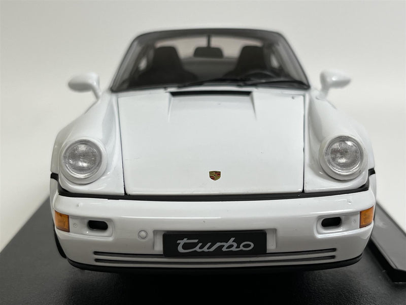 2009 Porsche 964 Turbo White 1:18 Scale Welly 18026w