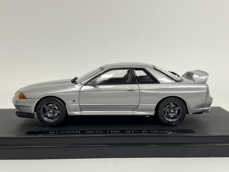 Nissan Skyline GT R R32 Silver 1:43 Ebbro 761