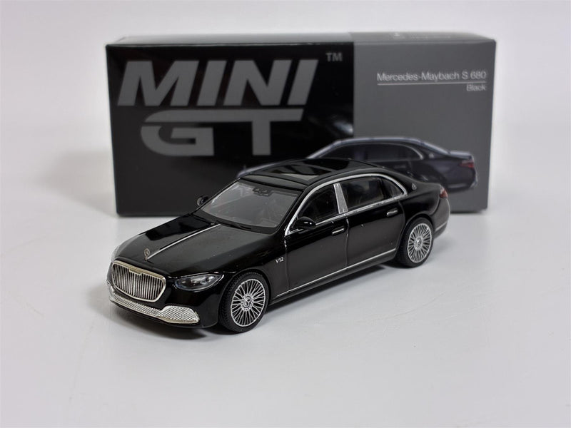 Mercedes Maybach S 680 Black LHD 1:64 Scale Mini GT MGT00977L
