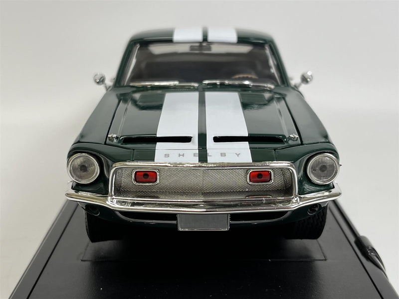 1968 Shelby GT 500KR Green 1:18 Scale Road Signature Collection 92168gn