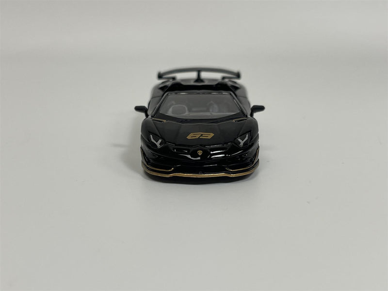 Lamborghini Aventador SVJ 63 Roadster Nero Aldebaran RHD 1:64 Mini GT MGT00803R