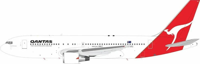 Qantas Boeing 767-238/ER VH-EAJ With Stand 1:200 Inflight200 IF762QF0525