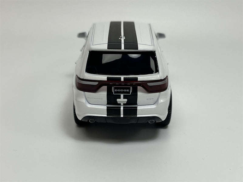 Dodge Durango SRT Pull Back & Go White With Black Stripes LHD 1:36 Tayumo 36145222