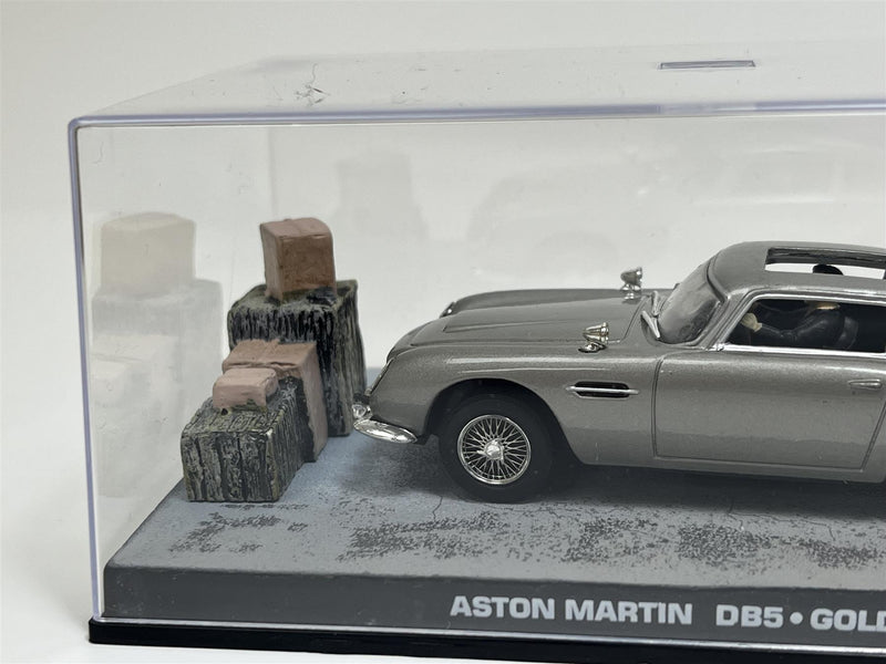 James Bond 007 Goldfinger Aston Martin DB5 Silver 1:43 Eaglemoss GF2