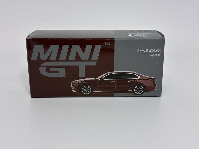 BMW i7 xDrive60 Aventurin LHD 1:64 Scale Mini GT MGT00952L