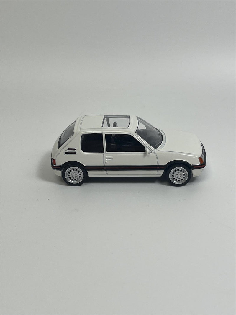 Peugeot 205 GTI 1986 White 1:43 Scale Norev 471738