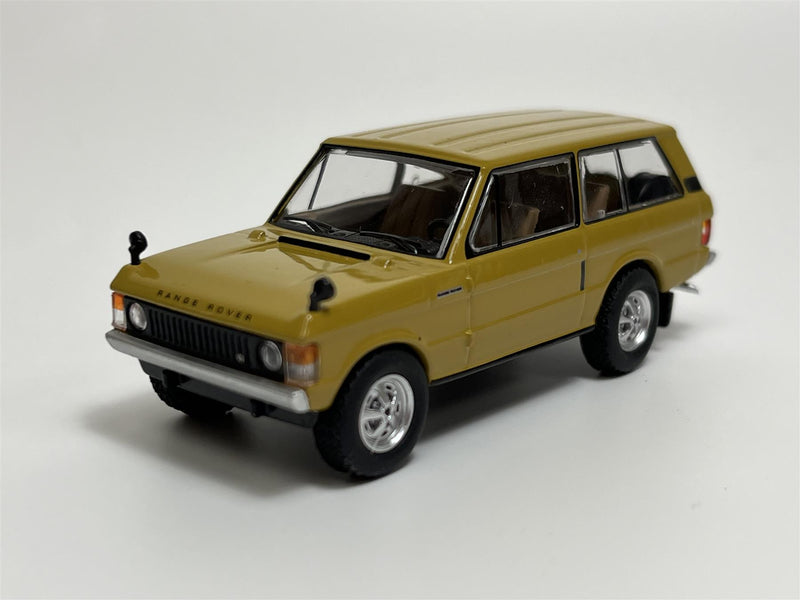 Range Rover 1971 Bahama Gold LHD 1:64 Scale Mini GT MGT00495L