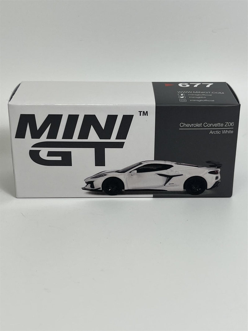 Chevrolet Corvette Z06 2023 Arctic White LHD 1:64 Scale Mini GT MGT00677L