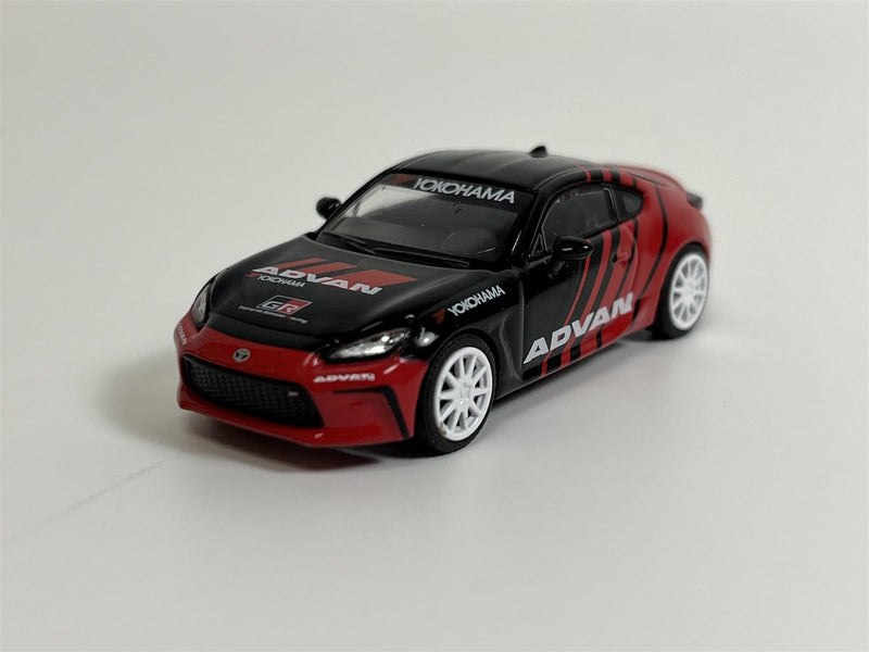 Toyota GR86 Advan 1:64 Scale Pop Race PR640024