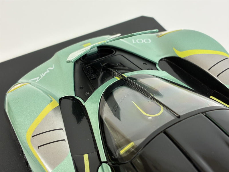 Aston Martin Valkyrie Appletree Green 1:18 Scale CMJ Diecast DC118AMVKSG