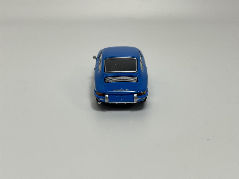 Porsche 901 1963 Quickblau LHD 1:64 Scale Mini GT MGT00707L