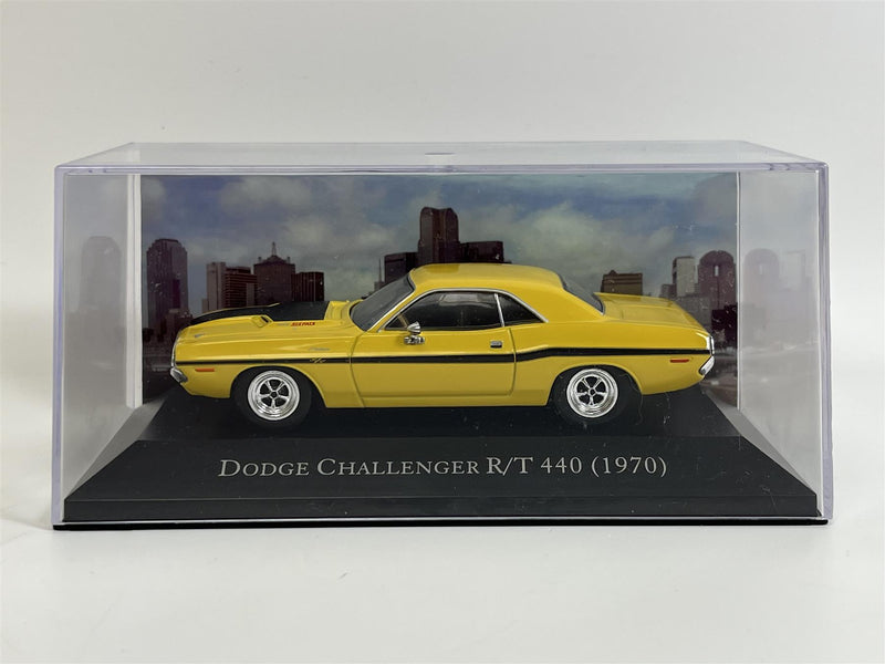 Dodge Challenger R/T 440 1970 Yellow 1:43 American Car Collection MAG PP04
