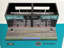 Mercedes AMG Petronas F1 Team Pit Garage Diorama 1:64 Tarmac Works IXO Models T64D001AMG