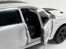 Dodge Durango SRT White LHD 1:32 Scale Light & Sound Tayumo 32145021