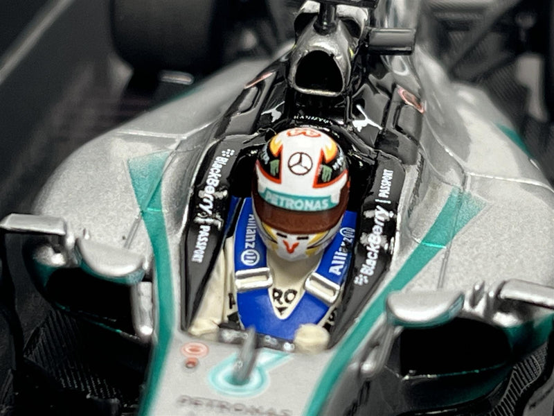 Lewis Hamilton WC 2014 Mercedes AMG Petronas F1 Team 1:43 Scale Minichamps 436140044