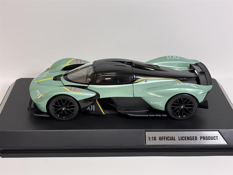Aston Martin Valkyrie Appletree Green 1:18 Scale CMJ Diecast DC118AMVKSG