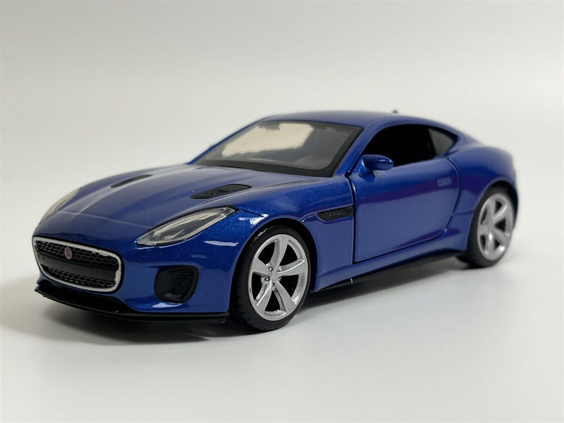 Jaguar F Type Blue LHD 1:36 Scale Pull & Go Tayumo 36100031