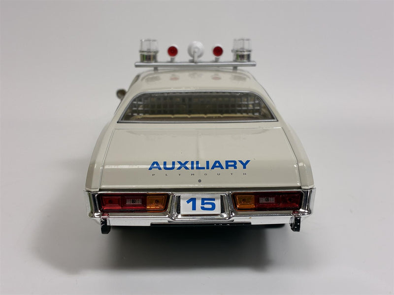 1977 Plymouth Fury New York City Police Department 1:24 Greenlight 85601