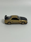 Nissan Skyline GTR R34 Top Secret Gold Japan Exclusive 1:64 Scale Mini GT MGT00676R