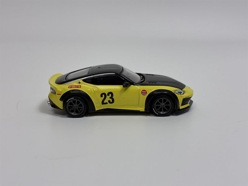 Nissan Z LB Nation Works Ikazuchi Yellow LHD 1:64 Mini GT MGT00826L