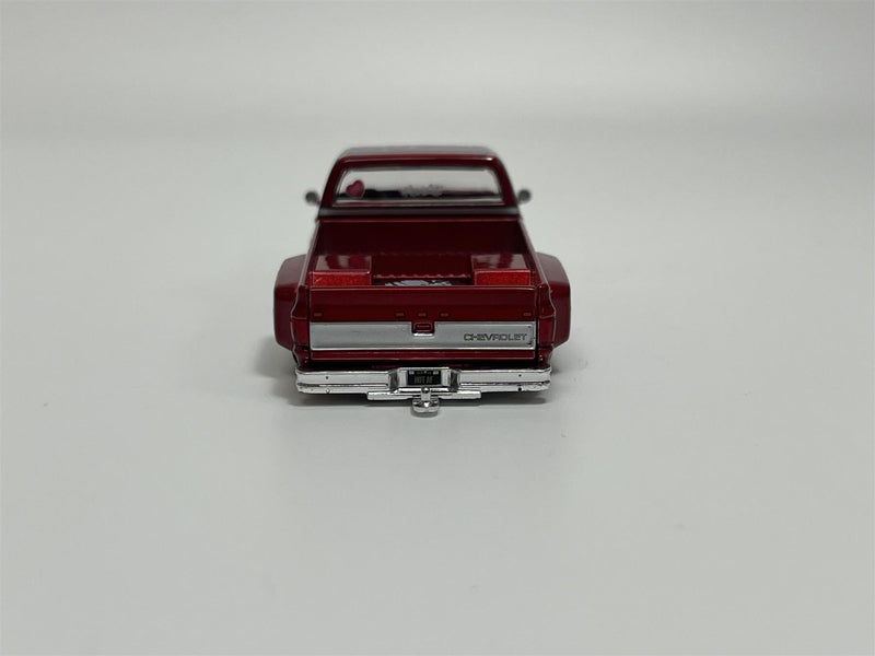 Chevrolet Silverado Dually On Fire V1 1:64 Kaido House Mini GT KHMG127