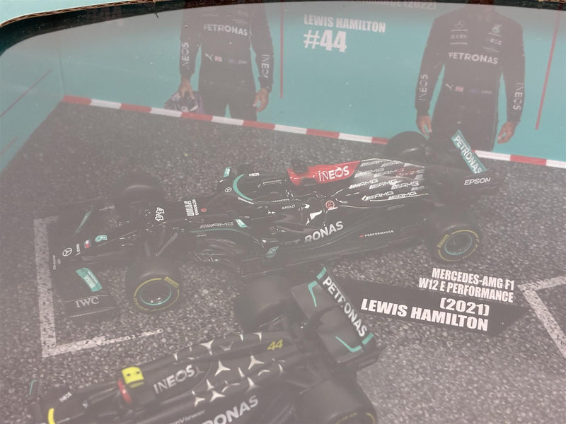 Mercedes AMG Petronas F1 4 Car Set Hamilton #44 Russell #63 1:43 Scale Bburago 38093