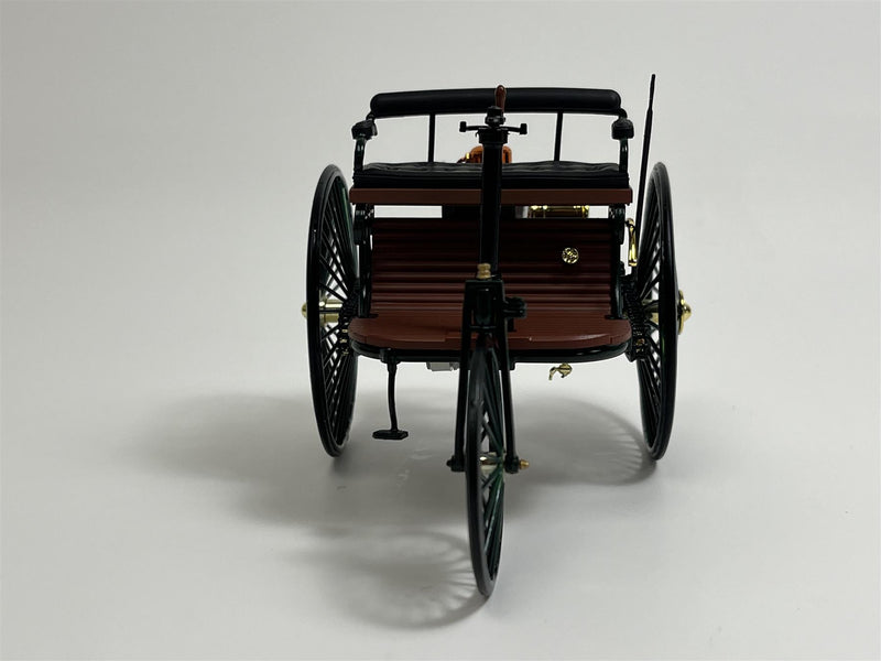 Mercedes Benz Patent-Motorwagen 1886 Green 1:18 Scale Norev 183701