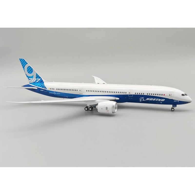 Boeing 787-9 Dreamliner N789FT With Stand 1:200 Inflight200 IF789BOEING789F