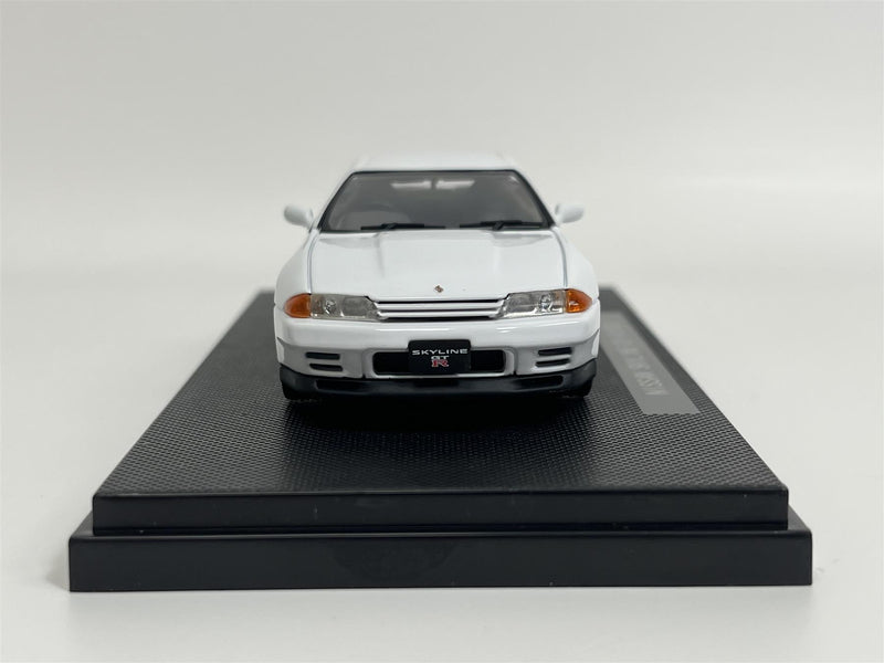 Nissan Skyline GTR R32 White 1:43 Scale Ebbro 760