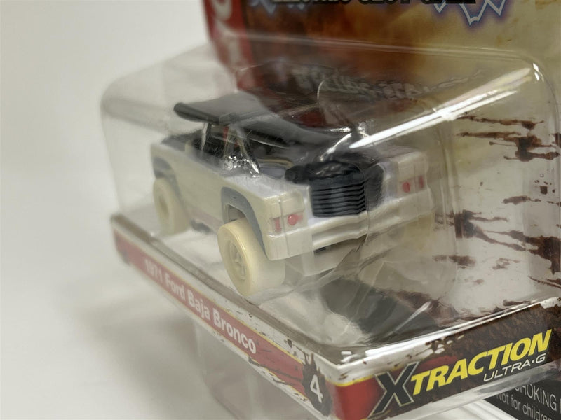 1971 Ford Baja Bronco Chase Model X Traction Off Road HO Scale Auto World SC375-4