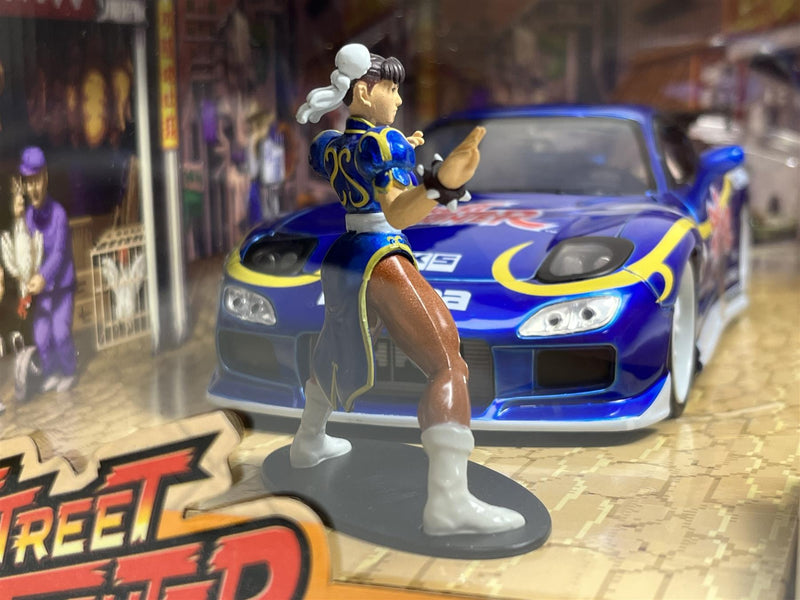 Chun-Li Street Fighter and 1993 Mazda RX-7 1:24 Scale Jada 253255062 30838