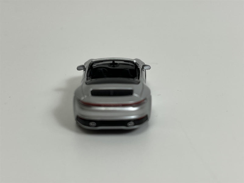 Porsche 911 Carrera 4S Cabriolet 2019 Silver 1:87 Scale Minichamps 870068334