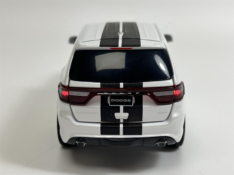 Dodge Durango SRT White LHD 1:32 Scale Light & Sound Tayumo 32145021