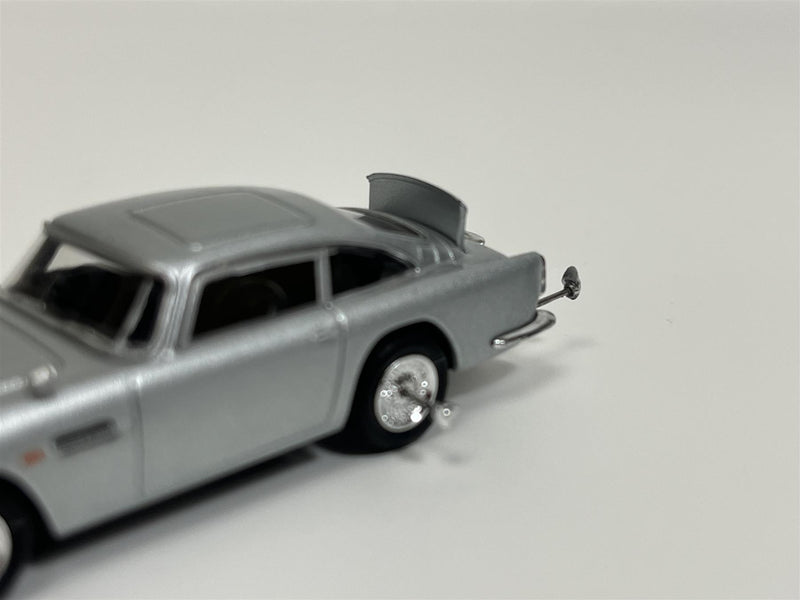 James Bond 007 Goldfinger Aston Martin DB5 French Version 1:64 Mini GT MGT00900-007F