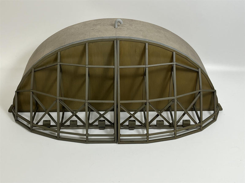 Low Rider Hardened Aircraft Shelter Pre Painted & Assembled Resin Model 1:72 Bachmann PKSC001