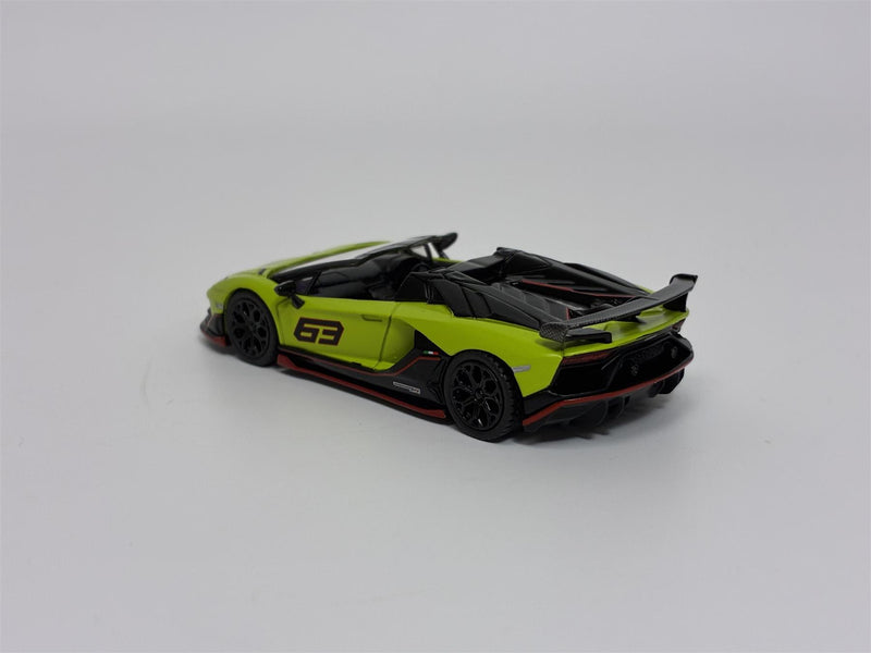 Lamborghini Aventador SVJ 63 Roadster Verde Shock RHD 1:64 Mini GT MGT00887R