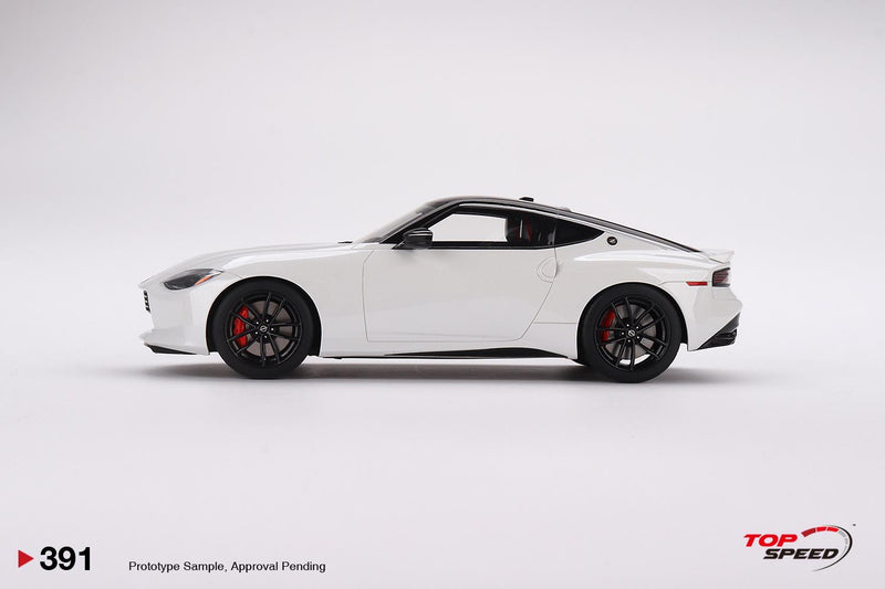 Nissan Z Performance 2023 Everest White LHD 1:18 Scale TSM TS0391