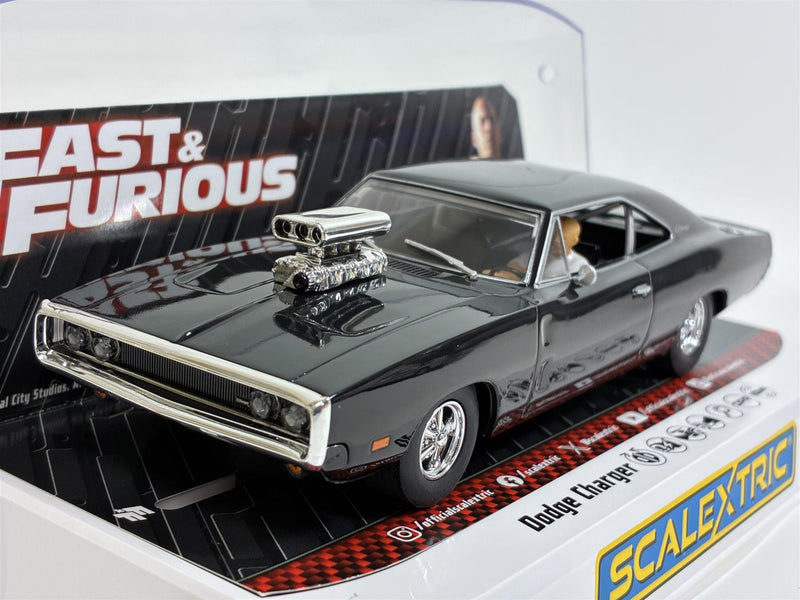 Fast and Furious Doms Dodge Charger Slot Car 1:32 Scale Scalextric C4573