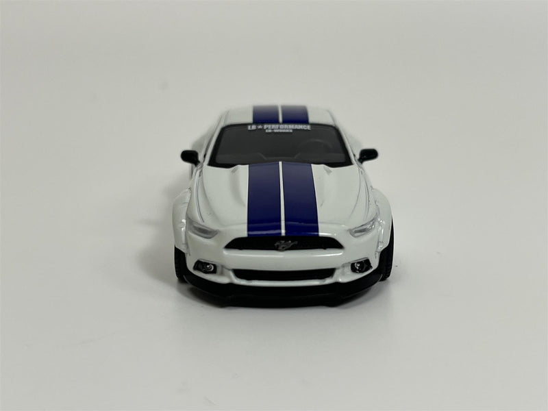 Ford Mustang GT LB Works White LHD 1:64 Scale Mini GT MGT00646L