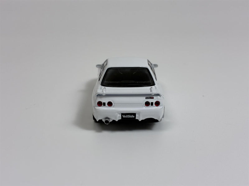 Nissan Skyline GT-R R32 VeilSide Combat C-I White RHD 1:64 Mini GT MGT01066R