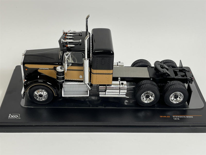 Smokey and the Bandit Kenworth W900 1976 Black 1:43 Scale IXO Models TR144.22