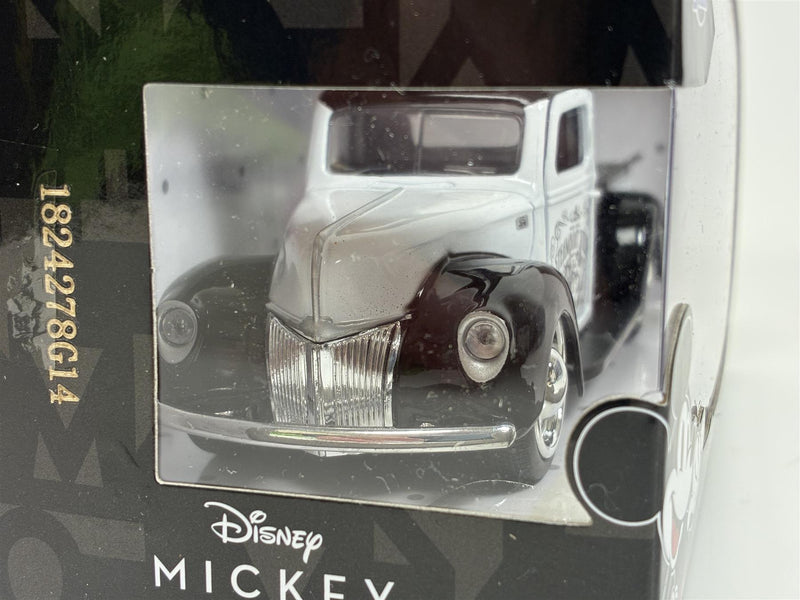Mickey Mouse Steamboat Willie 1941 Ford Pickup 1:32 Scale Jada 36091