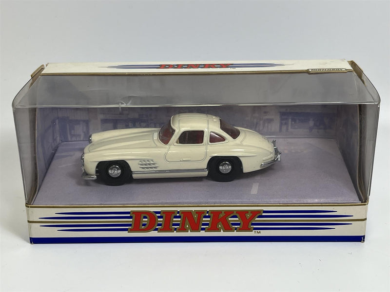 Mercedes Benz 300SL Gullwing 1955 Cream Dinky Matchbox DY12D S2