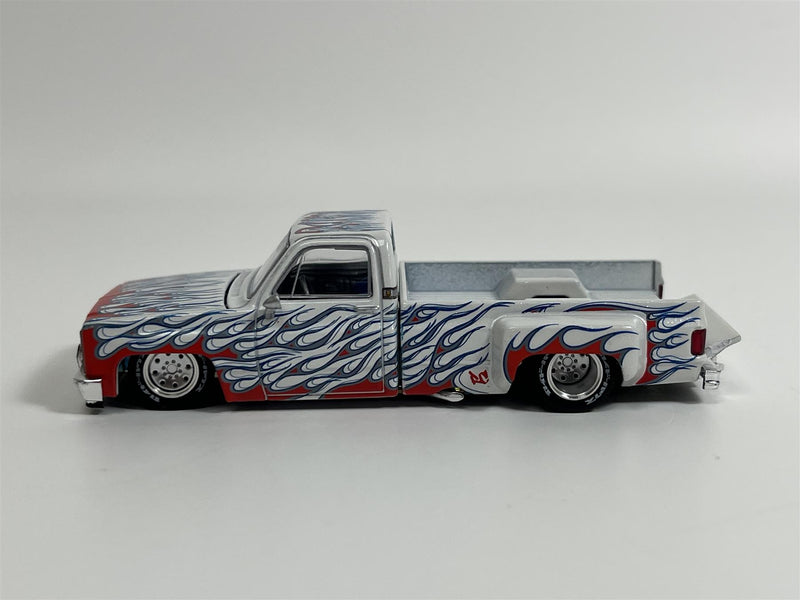 Chevrolet Silverado Dually On Fire V2 1:64 Scale Kaido House Mini GT KHMG157