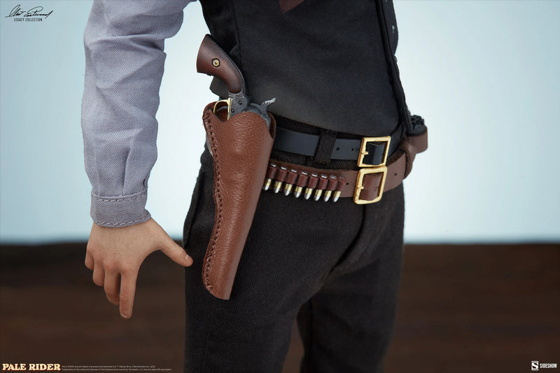 The Preacher Pale Rider Clint Eastwood Figure 1:6 Scale Sideshow 100453