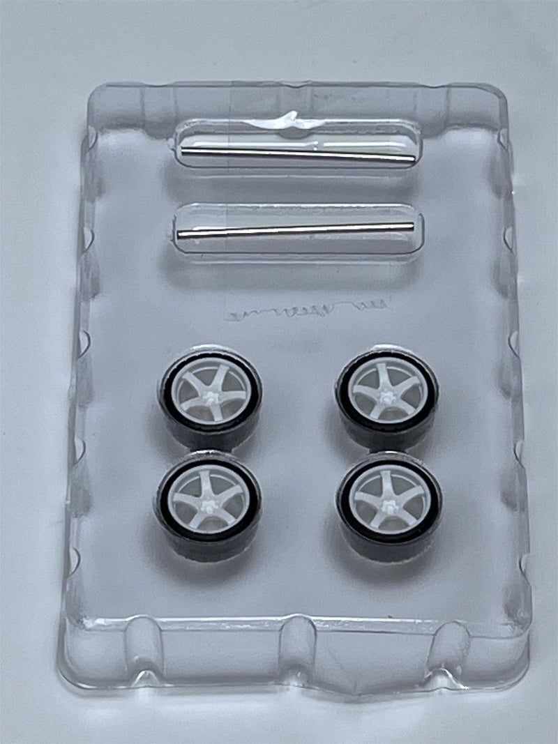 BNDS Custom Wheel Parts Wheel and Tyre Set White 1:64 MOT Hobby BC26402WH