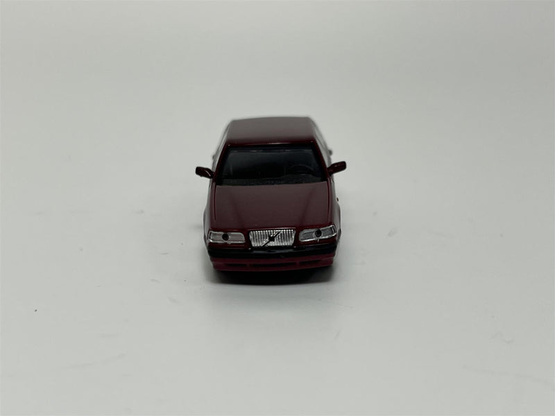 Volvo 850 Saloon 1994 Red Metallic 1:87 Scale Minichamps 870171100